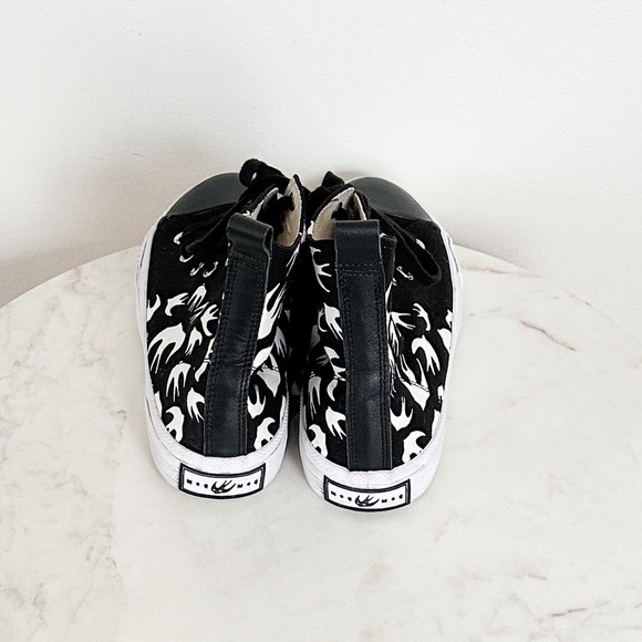 MCQ Alexander McQueen Swallow High-Top Sneakers Size 38 EU 8 US - Picture 7 of 9